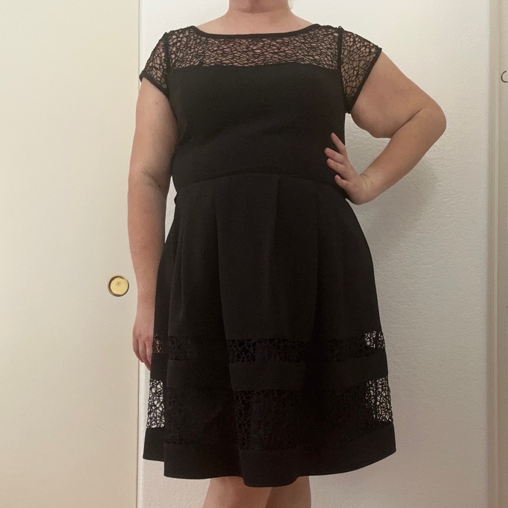 City Chic Swing Dress with Cap Sleeves - Plus Size 18 - Black